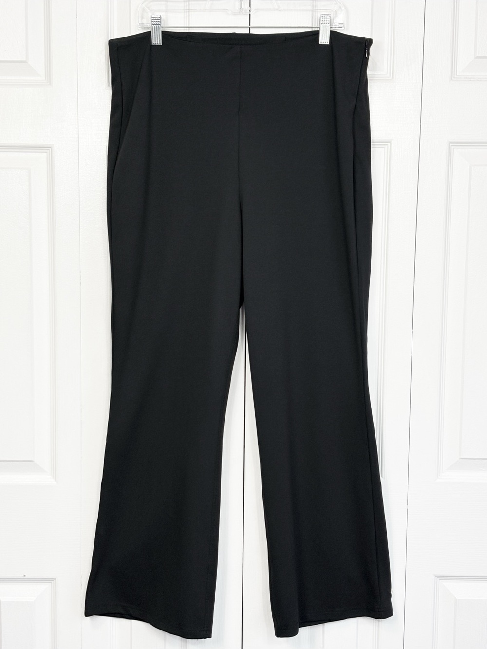 NWT Fabletics Black High Rise Stretch Ponte Knit Kick Flare Pants Short 1X